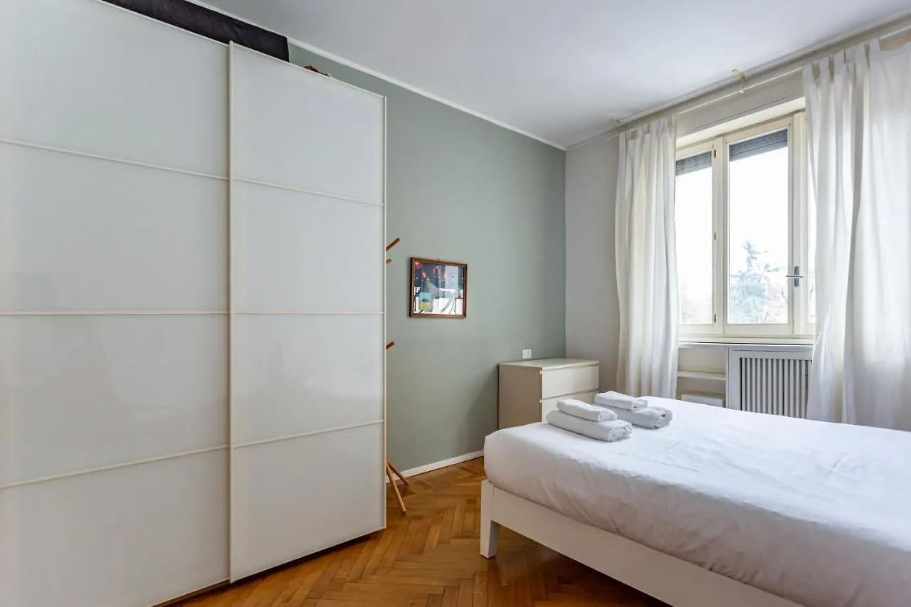 Piazza Aspromonte & M1 Loreto Cozy Apartment Milan